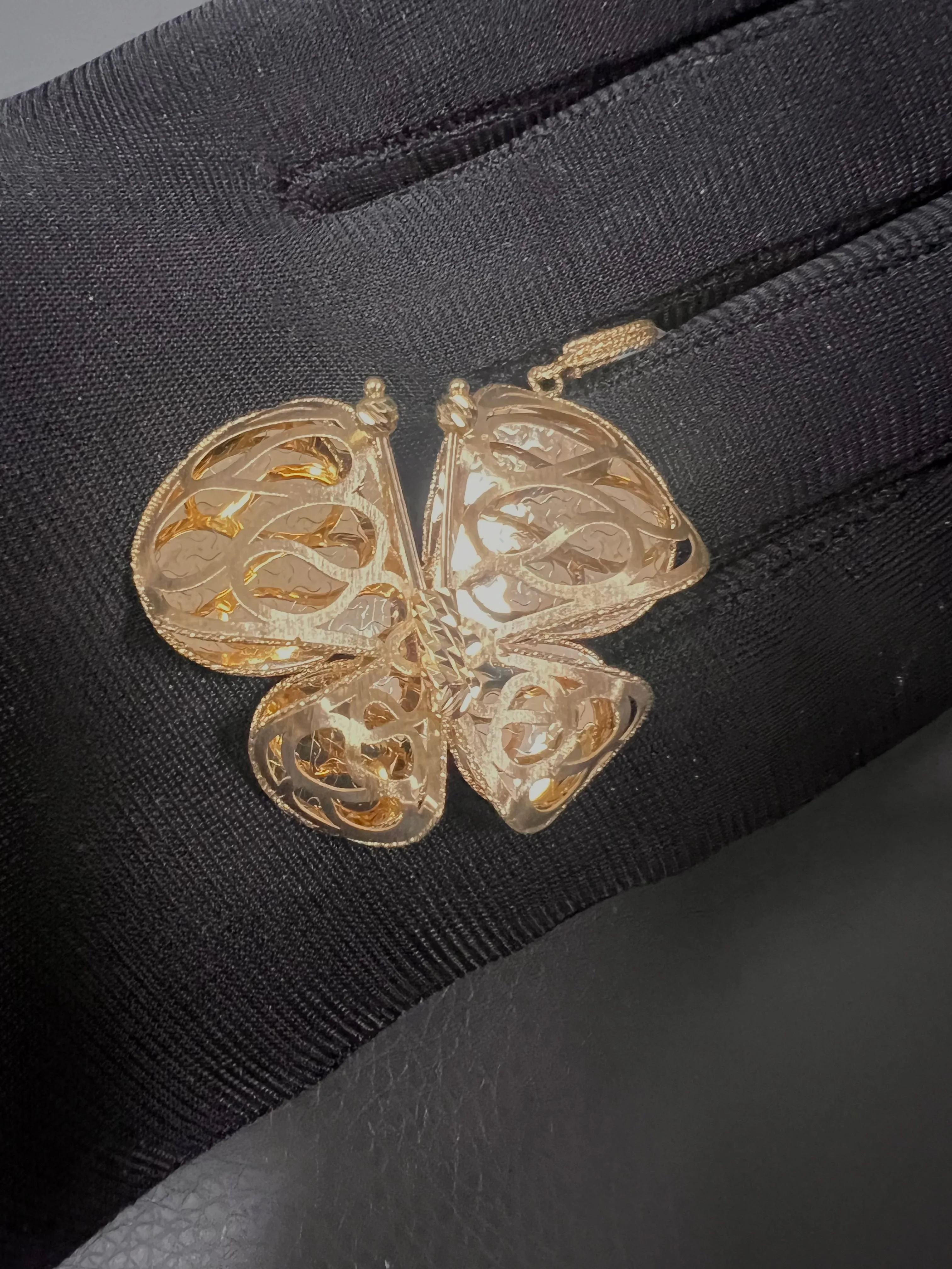 14k yellow gold 3D butterfly necklace