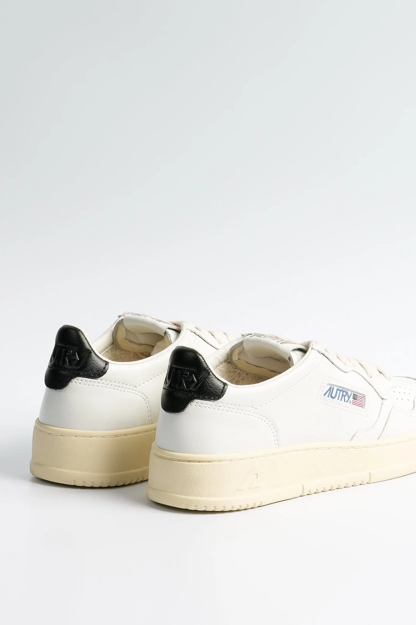 Autry Sneaker AULW Bianco/Nero Donna