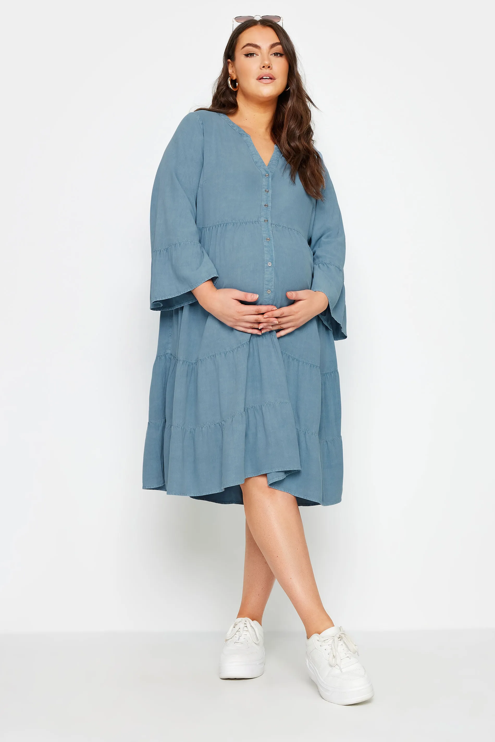 BUMP IT UP MATERNITY Curve Blue Tiered Midi Dress