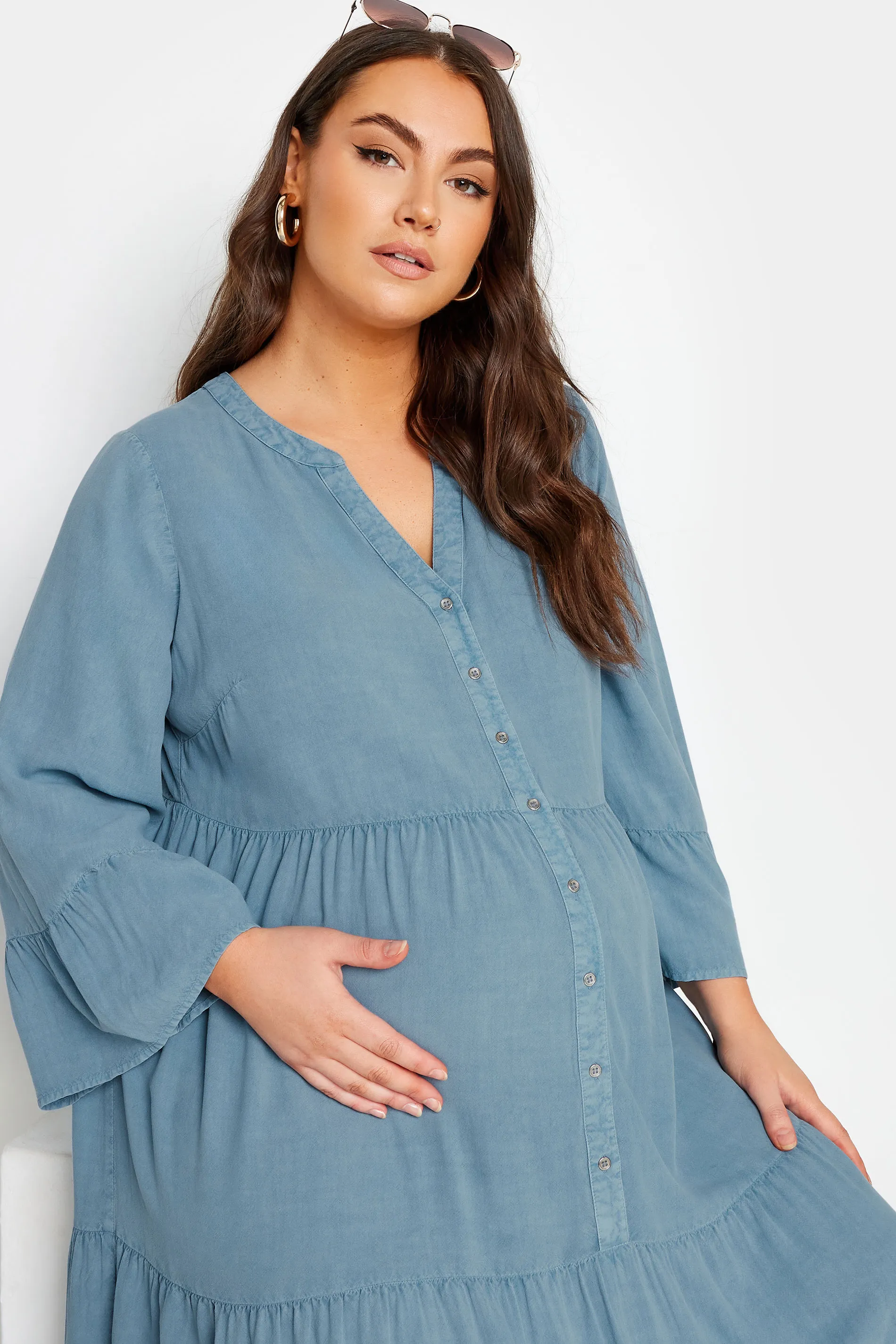 BUMP IT UP MATERNITY Curve Blue Tiered Midi Dress