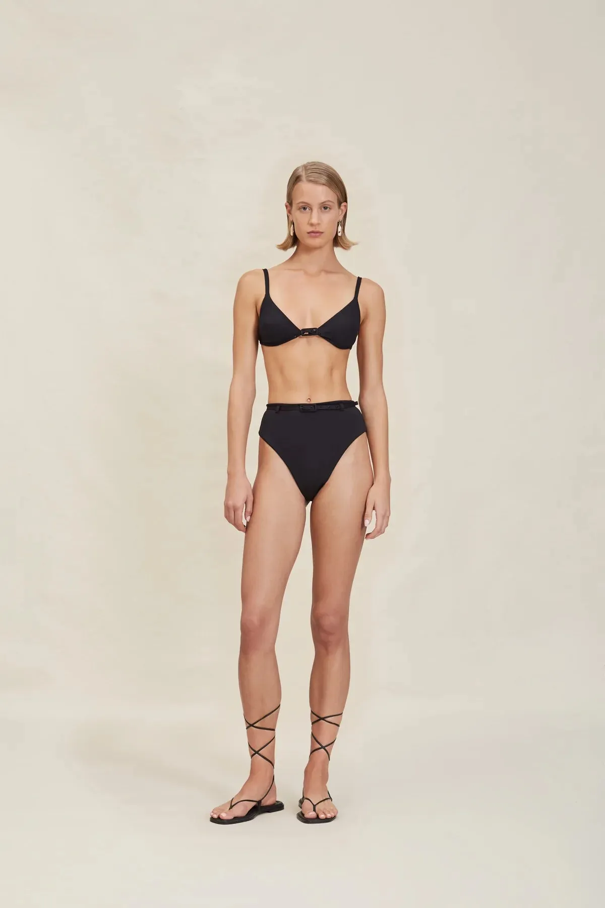 Devon Windsor - Mara Bottom - Black