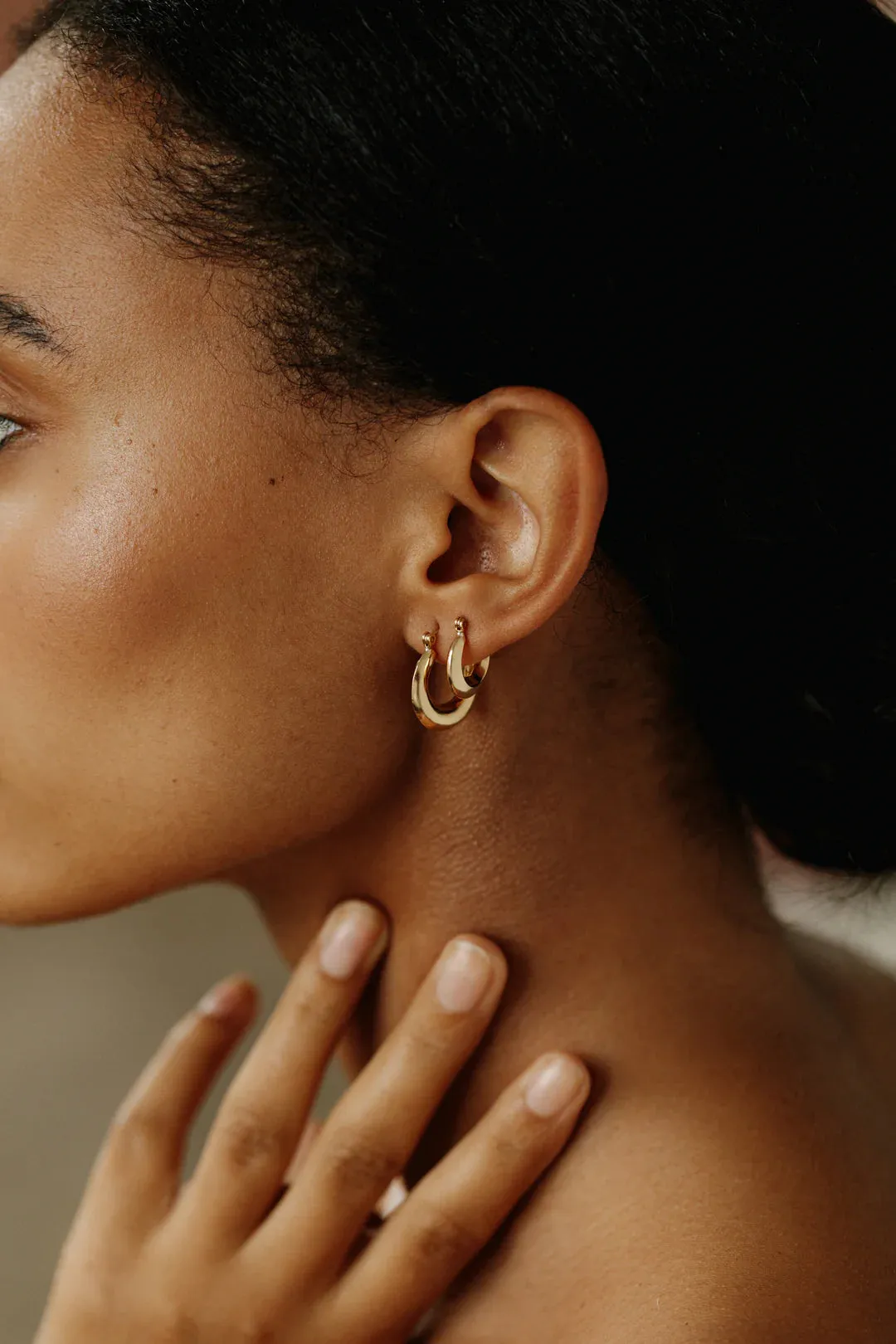 Hailey Petite Gold Hoops | Lisbeth