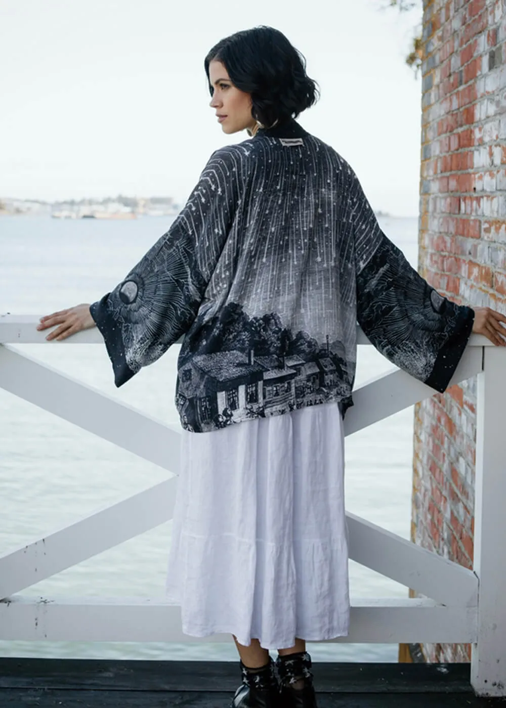 Market Of Stars Stargazer Falling Stars Short Kimono Black