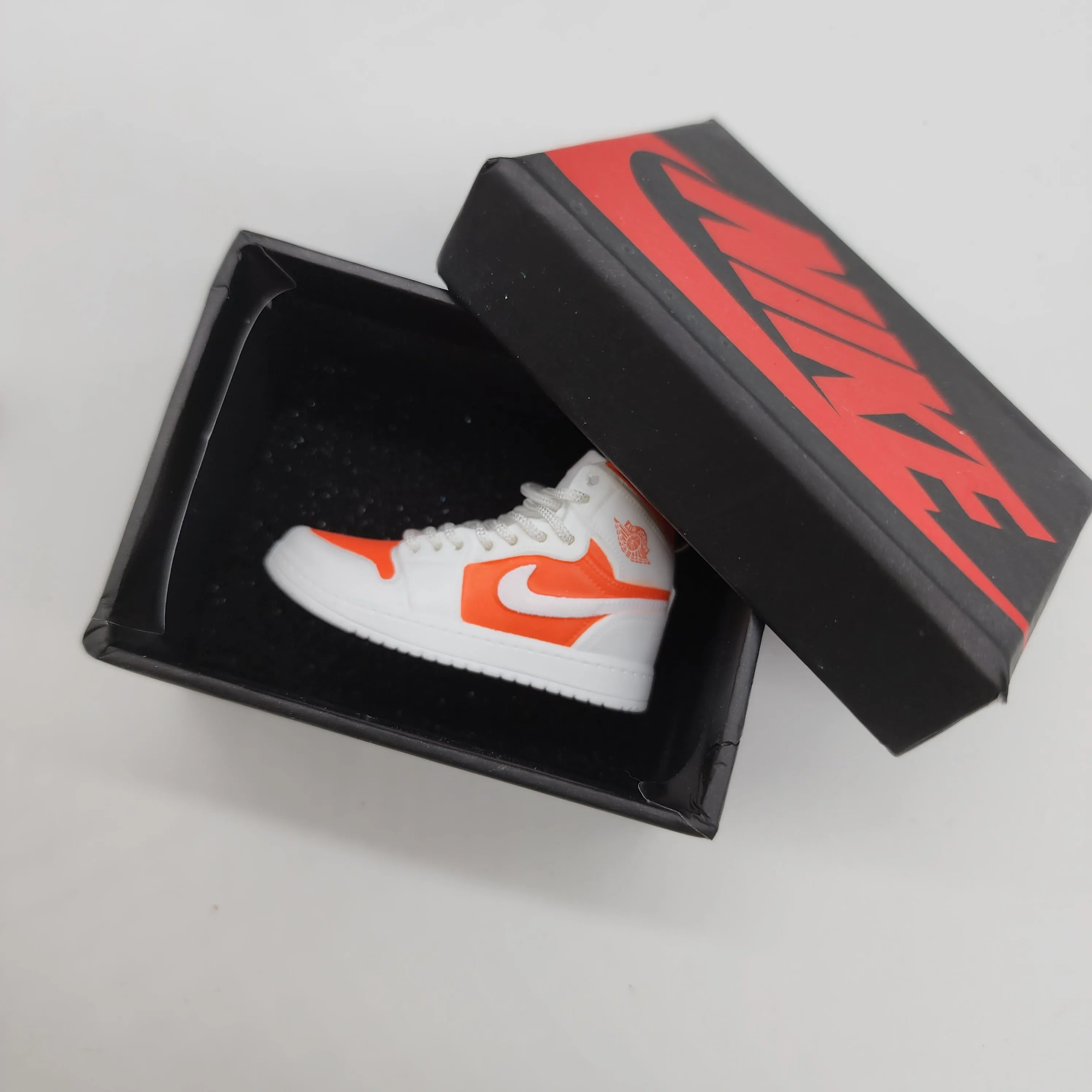 Mini Sneaker Keyring- AJ1 (White/Orange