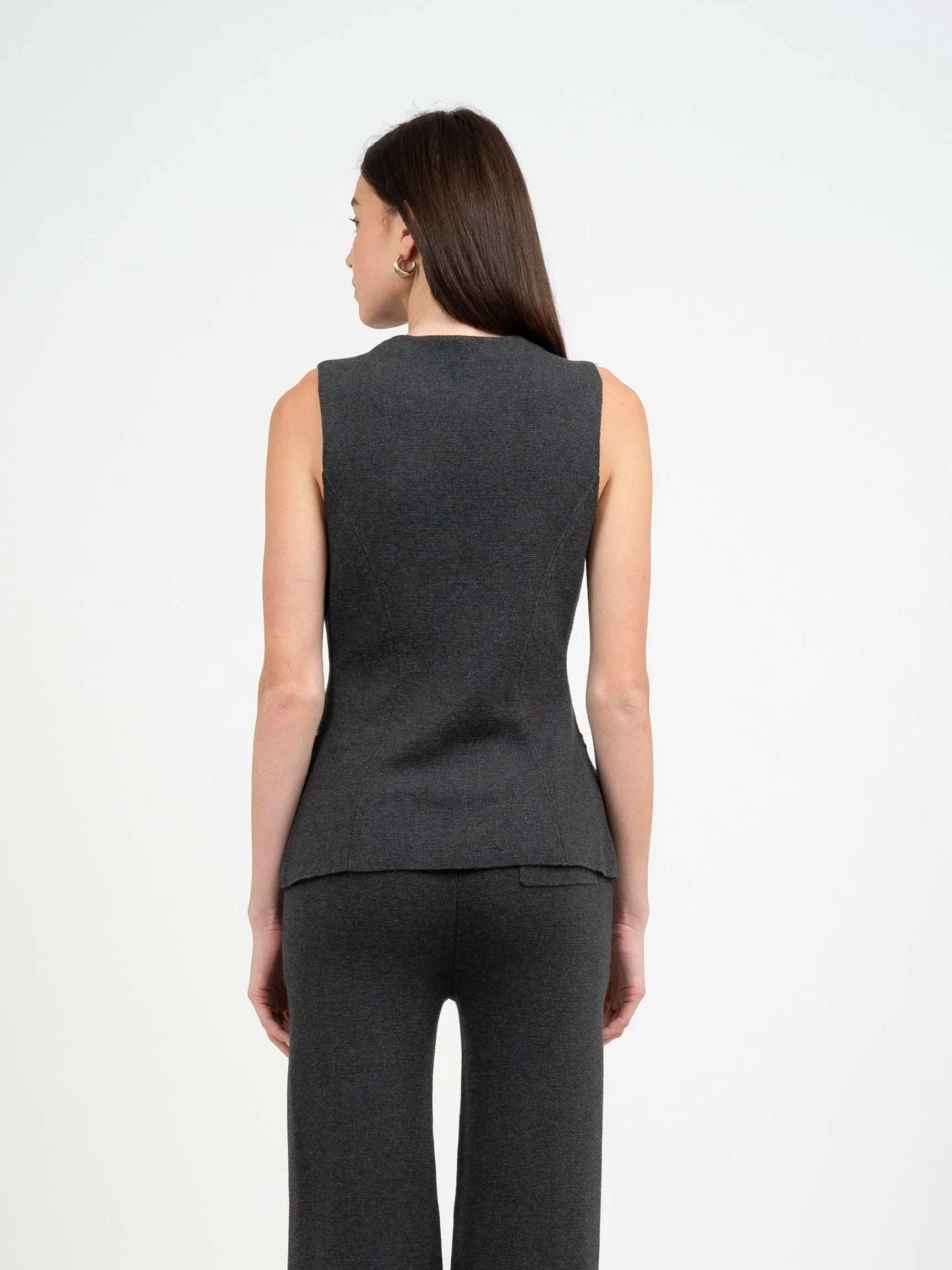 Pam Fitted Sweater Vest