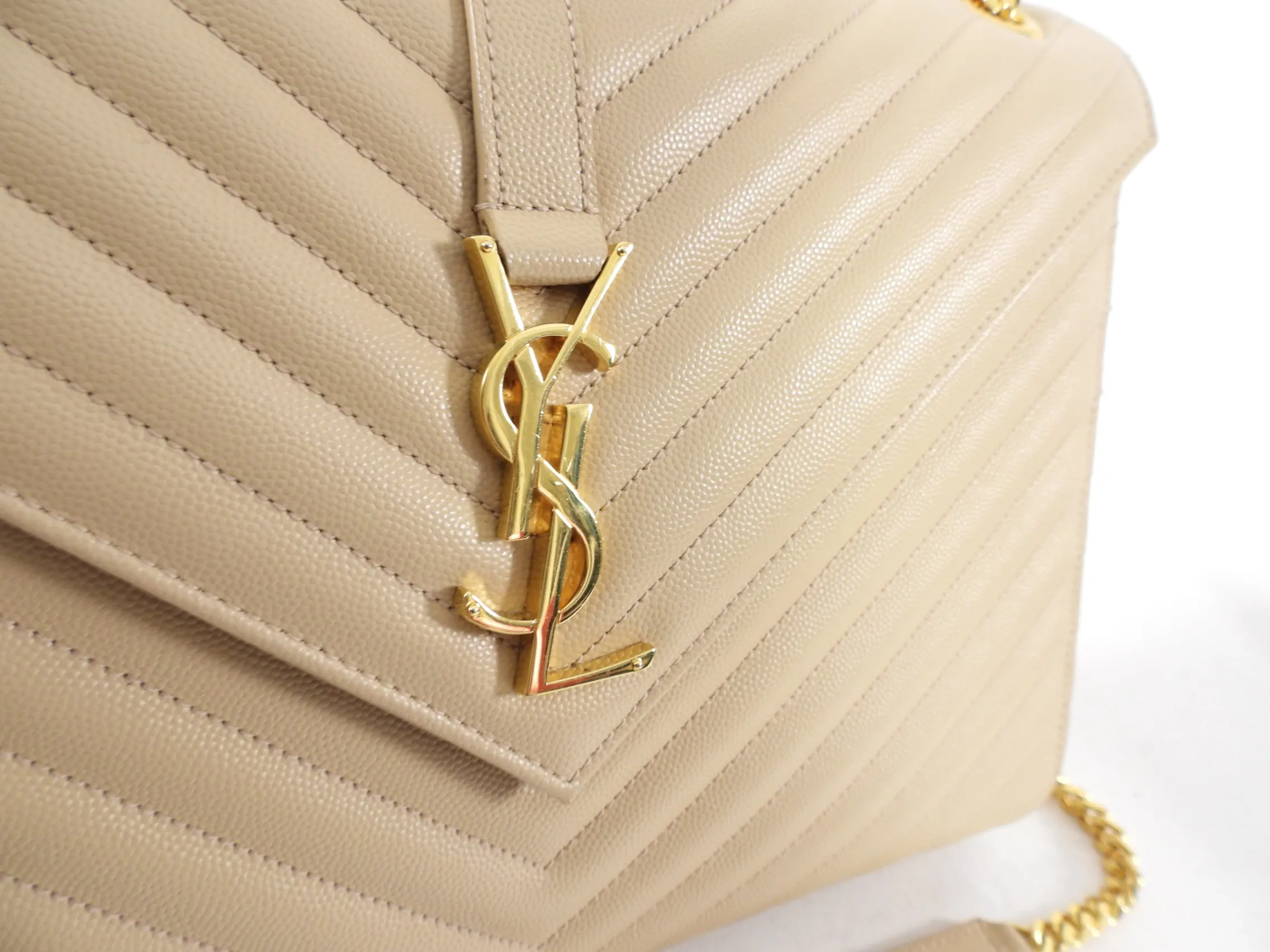 Saint Laurent Beige Chevron Large Envelope Chain Flap Bag